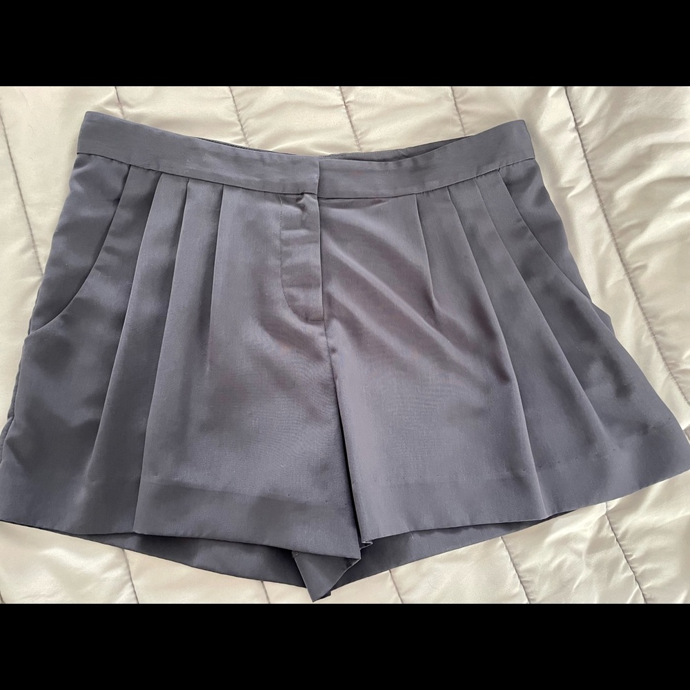 Armani Exchange Shorts size 4